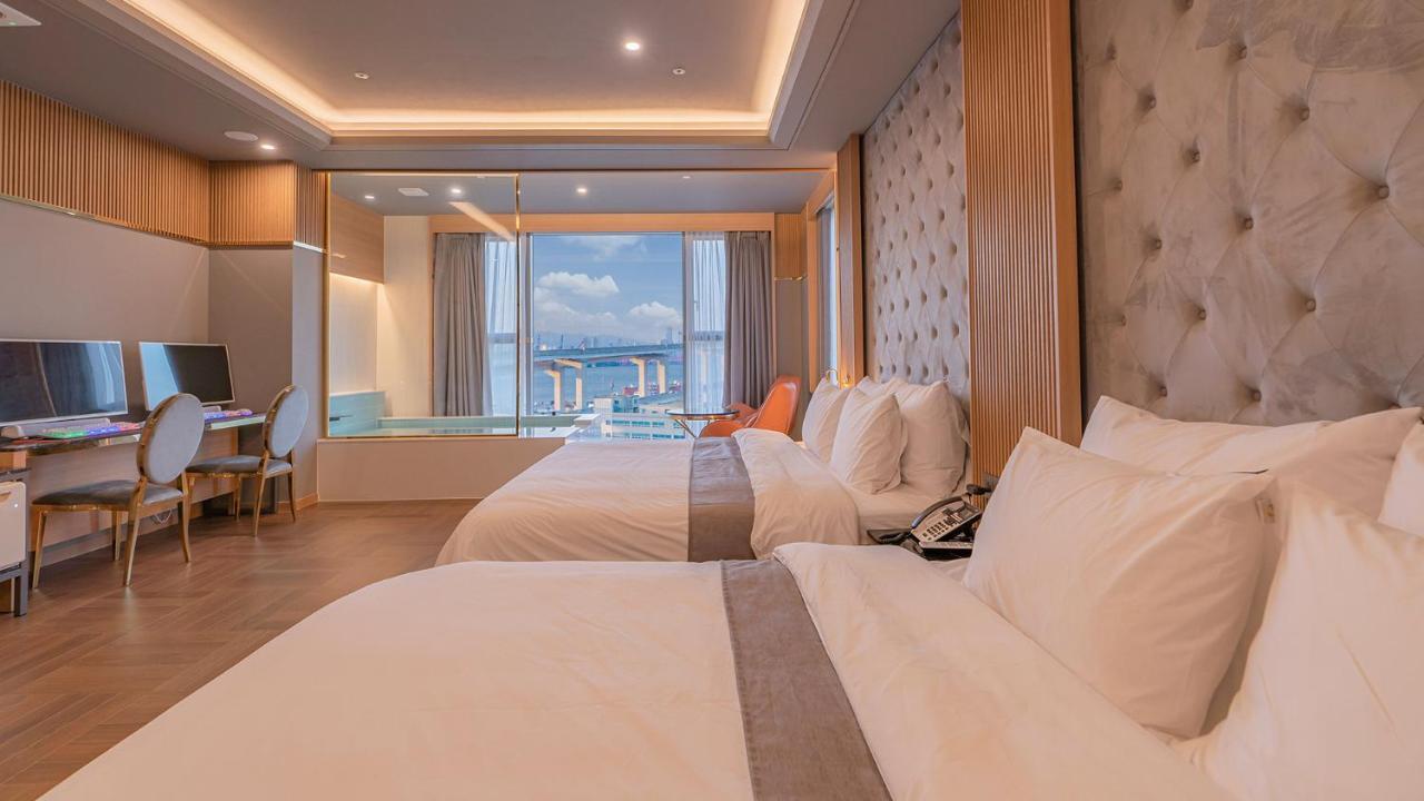 Yeongdo Grandbern Hotel Пусан Экстерьер фото