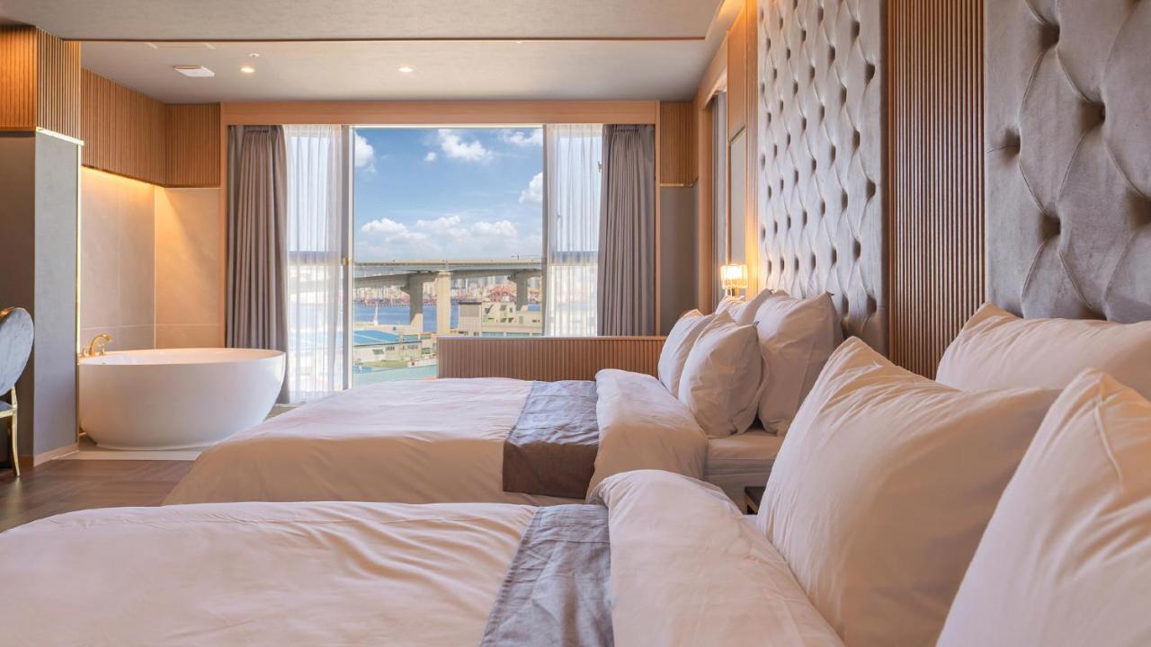 Yeongdo Grandbern Hotel Пусан Экстерьер фото