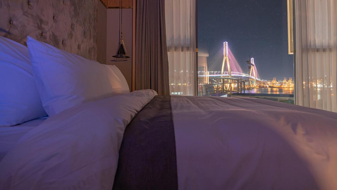 Yeongdo Grandbern Hotel Пусан Экстерьер фото